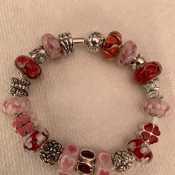 Authentic Pandora sterling silver bracelet with genuine sterling silver beads - Picture 1 of 8